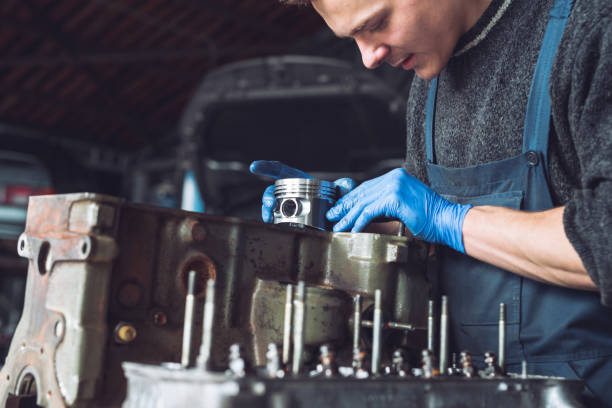 istock Master collects a rebuilt motor for the car 1271009307
