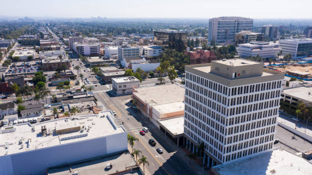 istock Santa Ana, California Skyline 1271071055