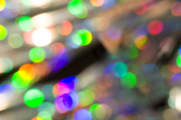 カラフルなホログラフィックの背景。現代の箔、未来的なぼやけたテンプレート。ネオンパステル、ホログラム、虹色。抽象グラデーション。カバーのための明るく光沢のあるヒップスター� - colors spectrum color image lighting equipment ストックフォトと画像