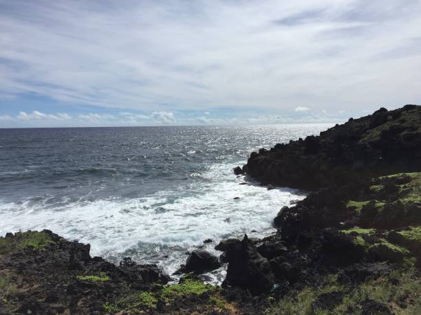 istock Hawaii Coastline at Big Island 1271161374