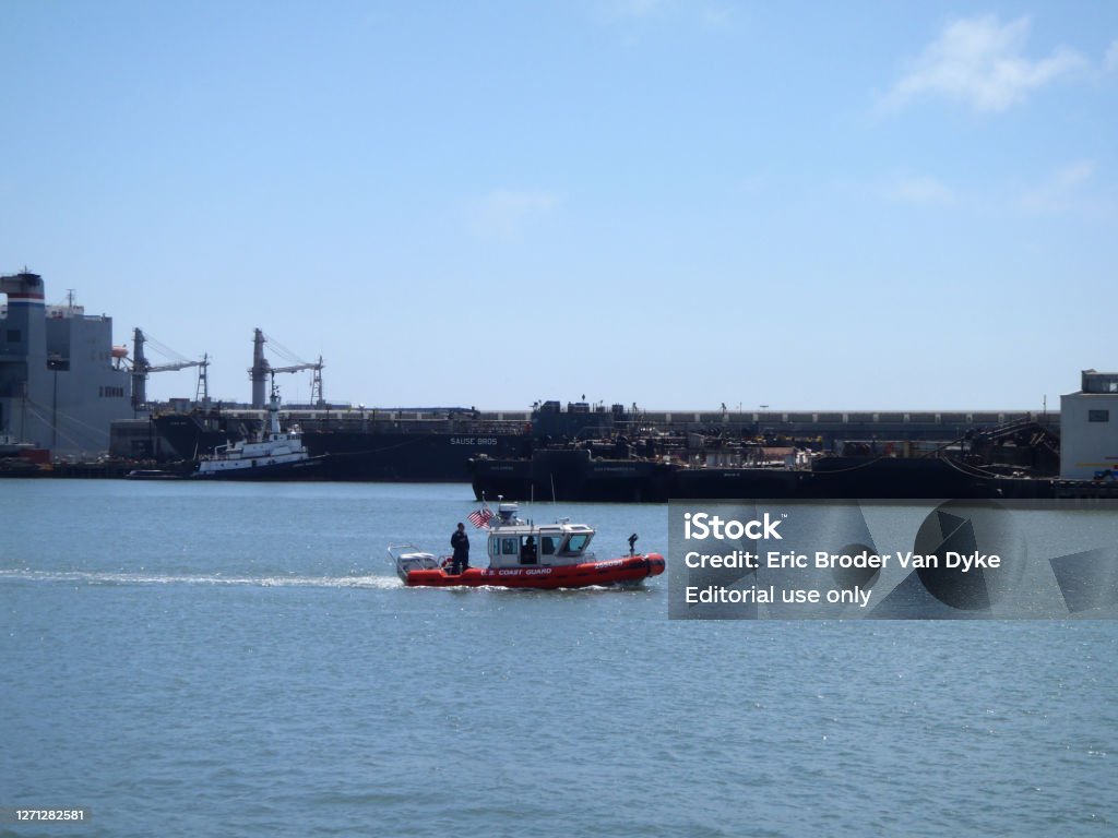 Us Coast Guard Boat Drive Through The Water In Mccovey Cove Stock Photo