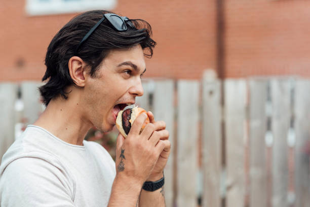 istock Trying Vegan Burgers 1271333681