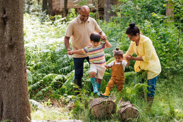 istock Help from Grandma and Grandad 1271344336