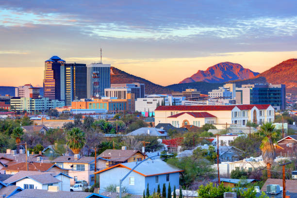 istock Tucson, Arizona Skyline 1271429462
