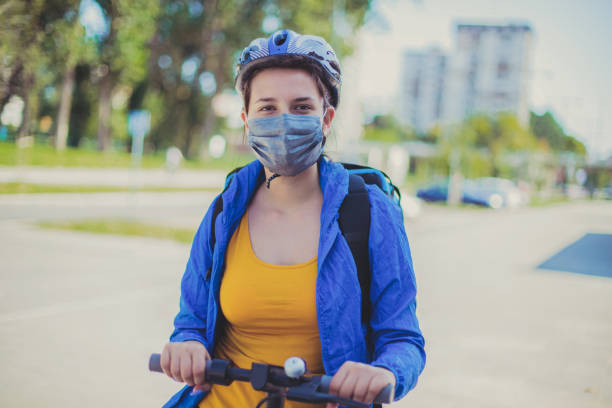 istock Pandemic-increased demand for delivery workers 1271503835