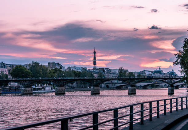 istock Beautiful sunset in Paris, magenta colors 1271537245