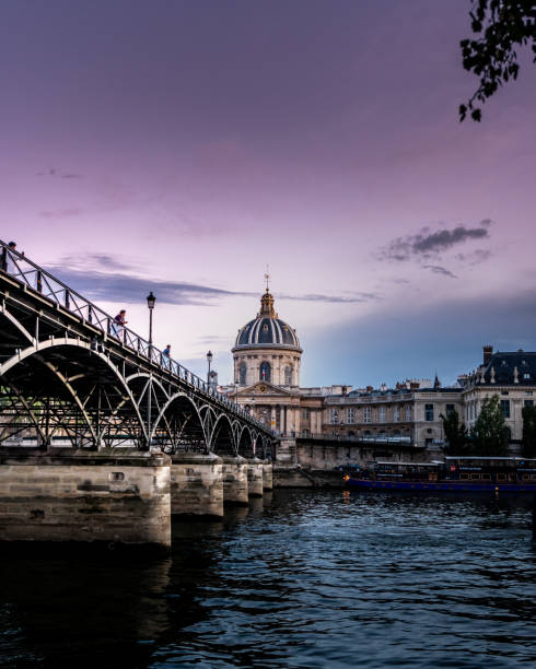istock Beautiful sunset in Paris, magenta colors 1271538339