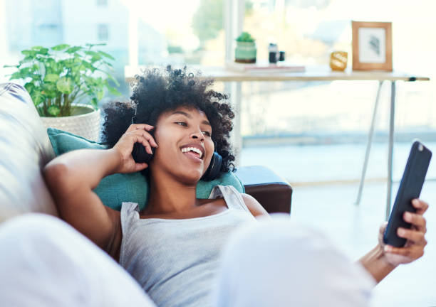 istock Music helps me to unwind 1271558762