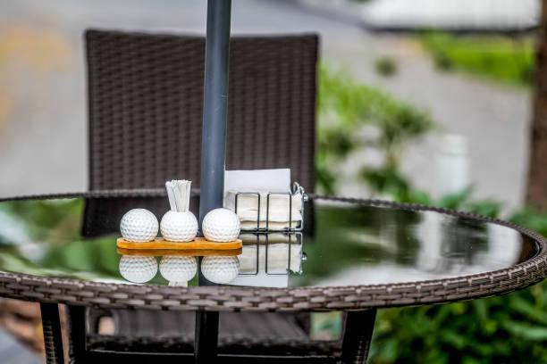 istock Golf cafe luxury golf balls 1271572886