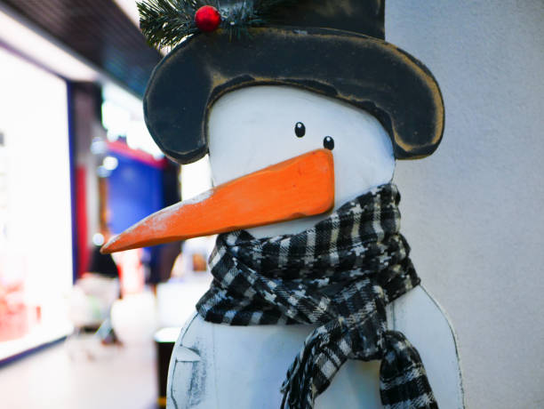 istock cardboard snowman in the supermarket 1271581521