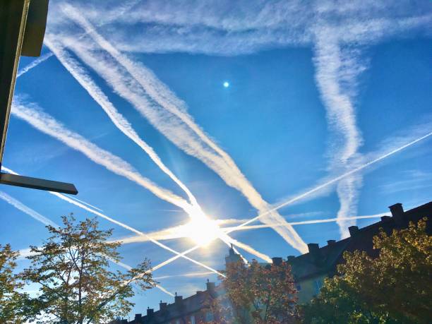 istock Contrails short for 