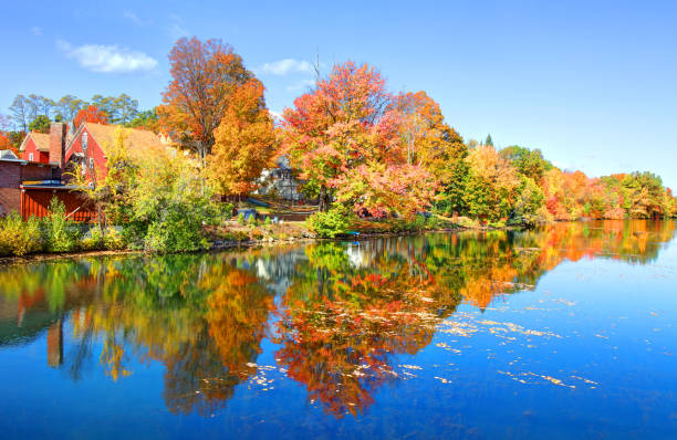 istock Autumn in Downtown Laconia, New Hampshire 1271627581