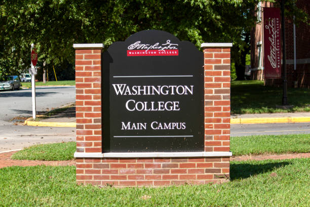 The main campus of Washington College, a private liberal arts college founded in 1782 Chestertown, MD, USA 08/30/2020: The main campus of Washington College, a private liberal arts college founded in 1782 in Chestertown, MD. George Washington served on the board of this institution. chestertown stock pictures, royalty-free photos & images