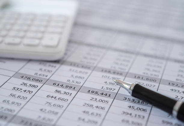 istock accounting business report 1271666448