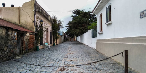 istock Las Flores Street 1271754450