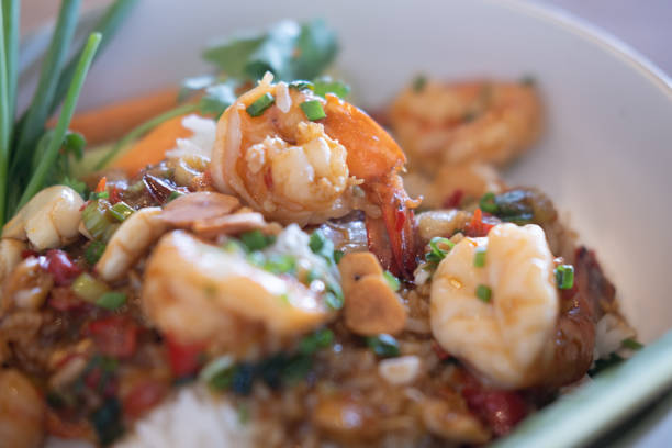 istock Fried Shrimp with garlic pepper in bowl. Selective focus 1271755373