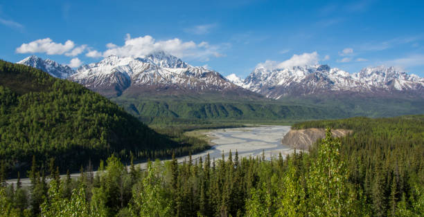 istock Matanuska Valley on a clear sunny day in the spring 1271756185