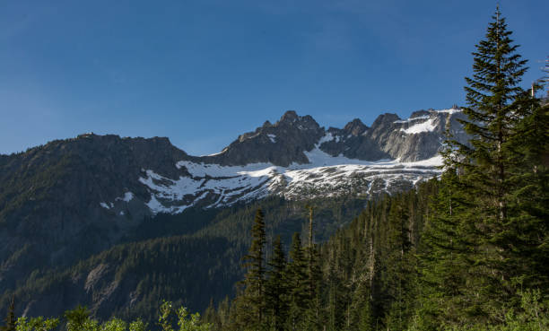 istock Mountains in North Cascades National Park 1271762748