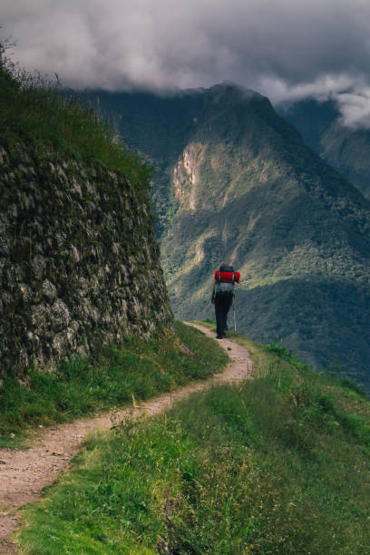 10 Breathtaking Hiking Trails in Popular Destinations That Will Leave You in Awe
