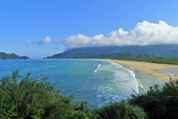 Japanese coast Ishinami coast (Ishinami kaigan) is located in Nichinan Kaigan Quasi National Park, Japan. It is one of the 100 famous coasts in Japan. miyazaki prefecture stock pictures, royalty-free photos & images