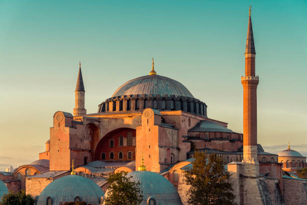 istock Hagia Sophia at sunset with clear sky, Turkey 1271876440