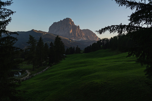Storytelling of a day of hiking and climbing on the Dolomites: man and woman together