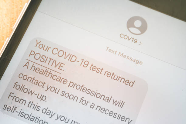 istock COVID-19 SMS in smartphone 1271906663