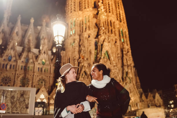 istock Friends in Barcelona 1271942304