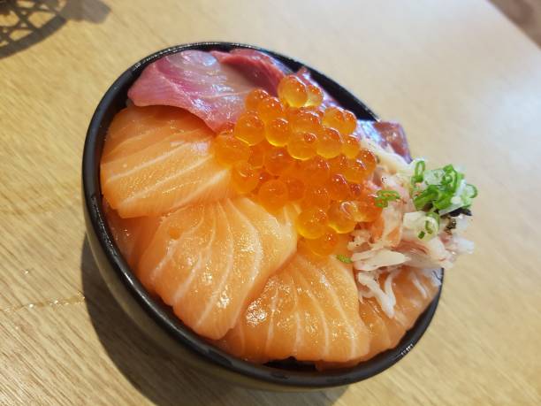 istock Salmon and tuna with rice 1271958508