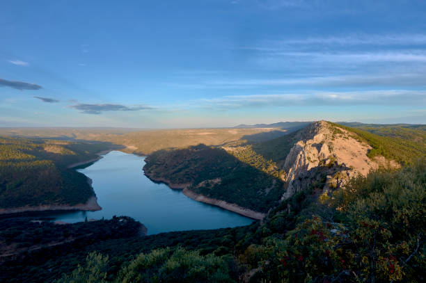 istock Sunrise in Monfrage /Dawn on Monfrage 4 1271960878