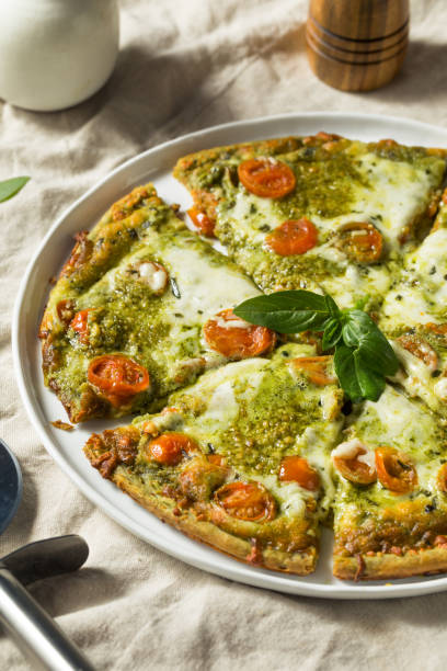 istock Homemade Green Pesto Pizza 1272005347