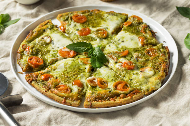 istock Homemade Green Pesto Pizza 1272006891