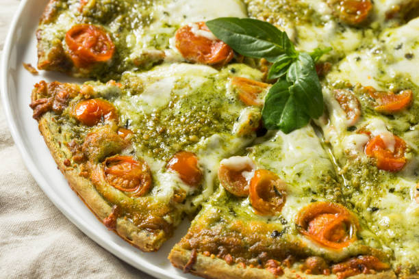 istock Homemade Green Pesto Pizza 1272006924