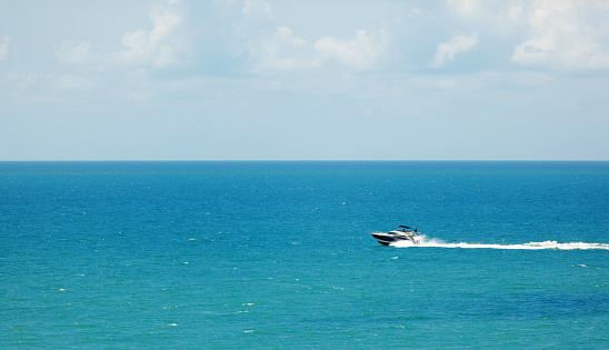 Boat speeding Naples Florida