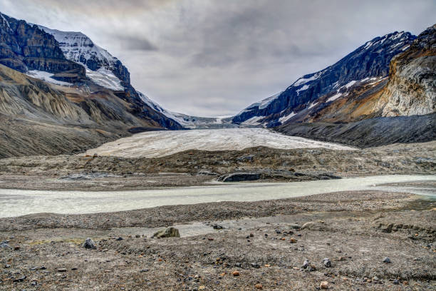 istock The Athabasca Glacier in the Columbia Ice Fields 1272036857