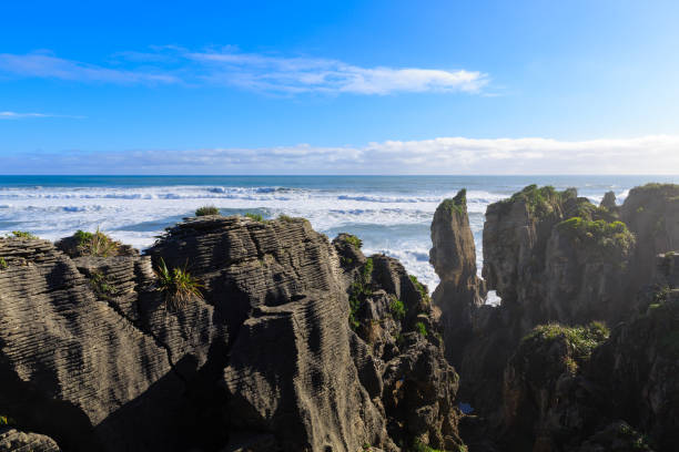 istock Famous Punakaki Pancake Rocks 1272061760