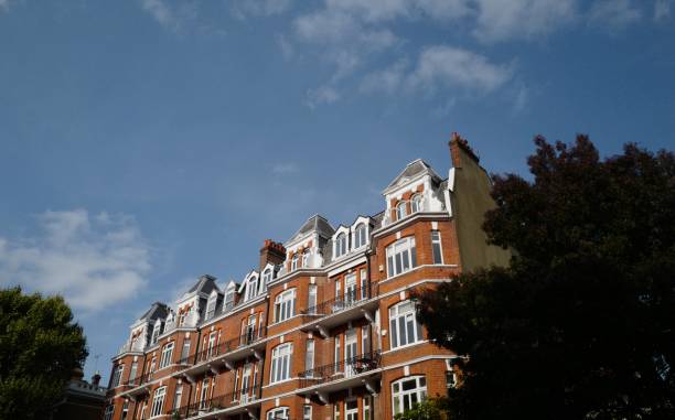 istock Kensington, London 1272073762