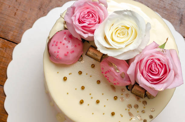 istock Beautiful cake decorated with natural roses. 1272115530