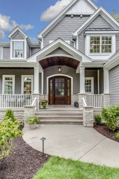 Beautiful grand entrance Lots of angles and details on new tour home in Illinois district photos stock pictures, royalty-free photos & images