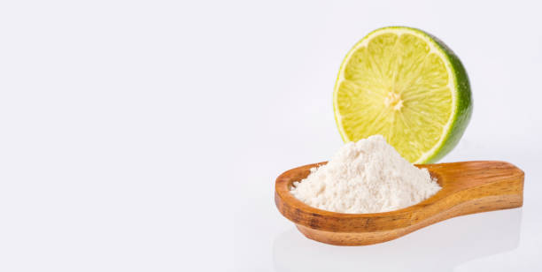 istock Baking soda with lemon to lose weight 1272149234