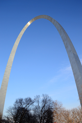 St Louis, MO, USA February 25  Gateway Arch irises on the riverfront n St Louis, Missouri