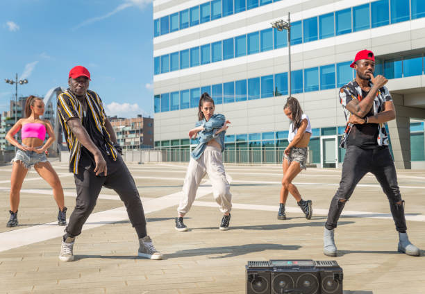 istock Hip hop crew dancing outdoors 1272207214