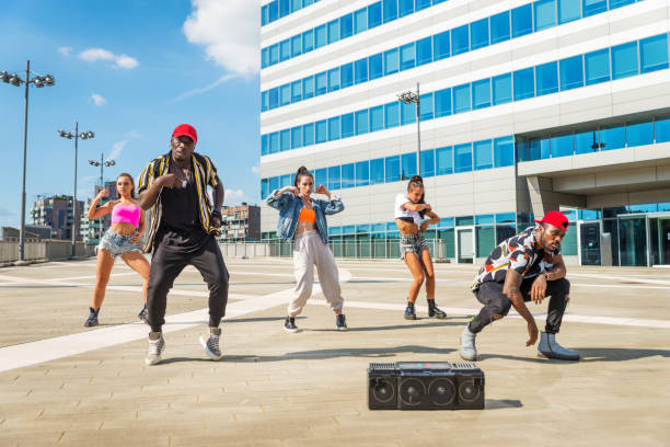 istock Hip hop crew dancing outdoors 1272208311