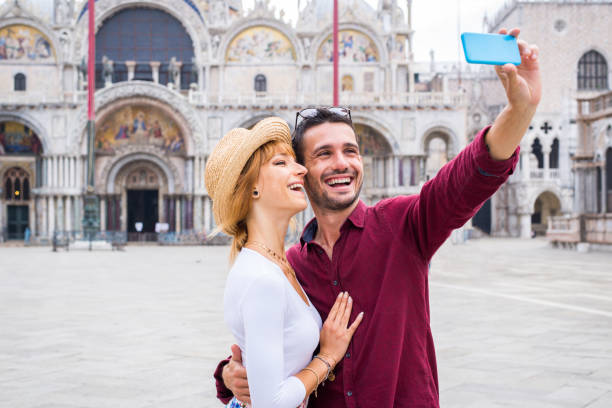 istock Couple travelling in Venice, Italy 1272210761