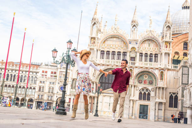 istock Couple travelling in Venice, Italy 1272211380