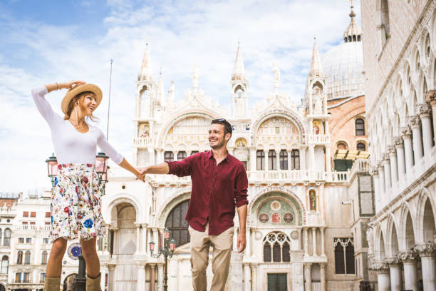 istock Couple travelling in Venice, Italy 1272211626