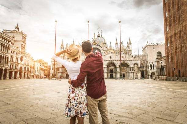 istock Couple travelling in Venice, Italy 1272214172