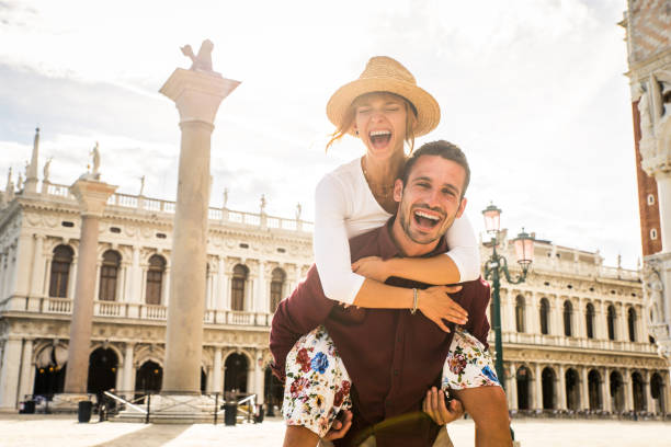 istock Couple travelling in Venice, Italy 1272216190