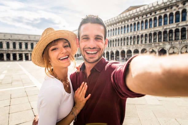 istock Couple travelling in Venice, Italy 1272216432
