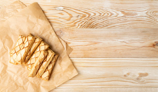 istock Sfogliatine glassate Italian puff pastry biscuits closeup 1272233207